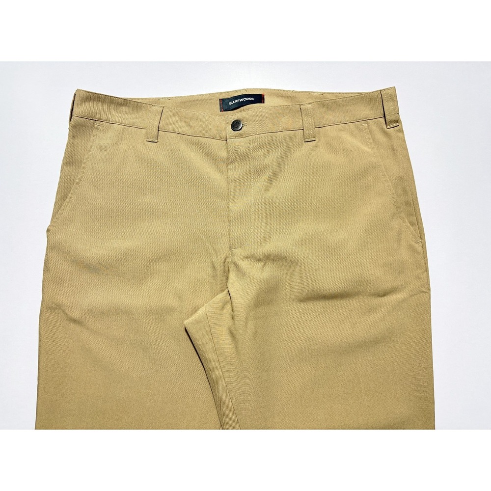 Bluffworks Pants Relaxed Fit Khaki Work Performance Golf Mens 36x36 (Act. 36x35) - Picture 2 of 11